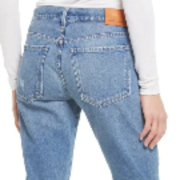 CITIZENS OF HUMANITY - Emerson Slim Boyfriend Jean - in Distressed Mid-Wash - Si - Picture 2 of 9